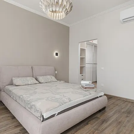 Sea Symphony Luxury Apartment Odesa
